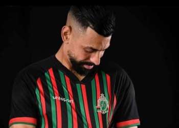 الجيش الملكي يفسخ تعاقده مع اللاعب محمود بنحليب