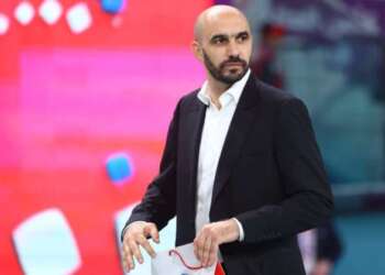 الركراكي يتوج بلقب أفضل مدرب عربي لعام 2024 في استفتاء “كوورة”