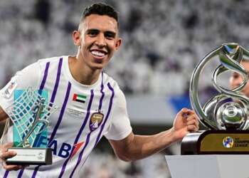 سفيان رحيمي: أول لاعب في التاريخ يفوز بثماني جوائز في عام واحد