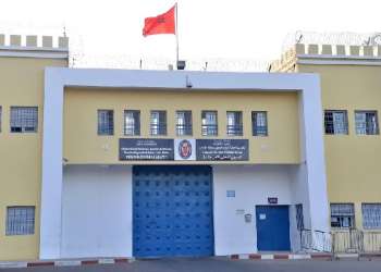 موظف بسجن العرجات 2 يضع حدا لحياته باستعمال سلاحه الوظيفي