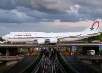 محادثات متقدمة لإطلاق خط جوي مباشر بين الدار البيضاء ومومباي