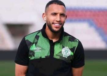 الرجاء الرياضي يتوصل لاتفاق نهائي لبيع نوفل الزرهوني إلى الاتحاد الليبي