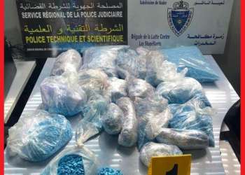 اجهاض محاولة لتهريب 53 ألف قرص مهلوس في ميناء بني أنصار وتوقيف شخصين