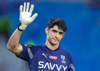 بونو يعيش فترة صعبة بالهلال..