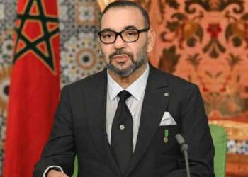جلالة الملك يواصل التأهيل الوظيفي بعد عملية جراحية على الكتف