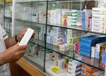مقترح برلماني لاعتماد الاسم العلمي في الوصفات الطبية لمواجهة ارتفاع أسعار الأدوية