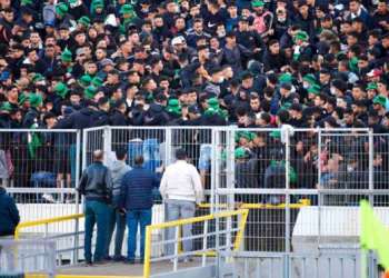 منع تنقل جماهير الرجاء إلى القنيطرة لمباراة الجيش الملكي