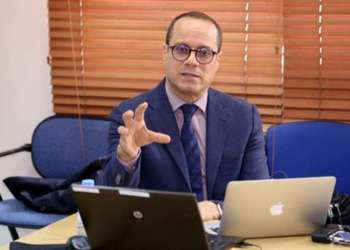 تفنيد شائعات الإقالة: إدارة المركز الاستشفائي الجامعي توضح حقيقة مغادرة البروفيسور جلال التوفيق