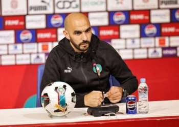 الركراكي يراقب هلالي ويعيد النظر في استدعائه للمنتخب المغربي