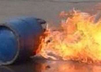 النواصر.. إصابة 10 أشخاص بحروق وجروح على إثر انفجار قنينتي غاز