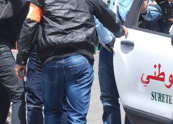 الشرطة توقف مشتبهاً به في سرقة وكالة لتحويل الأموال بطنجة