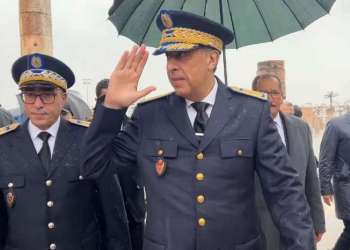 حموشي يزور ضريح محمد الخامس في ذكرى الراحل ويؤكد التزامه بثوابت المملكة