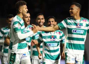 الرجاء الرياضي يعبر إلى ثمن نهائي كأس العرش بانتصار مثير على رجاء بني ملال