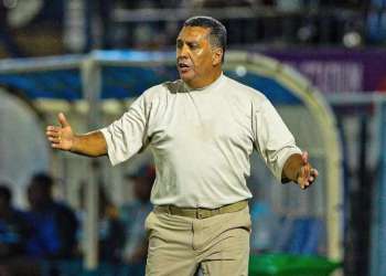 رشيد الطوسي يحذر الاسود: منتخب تنزانيا لم يعد خصمًا سهلًا