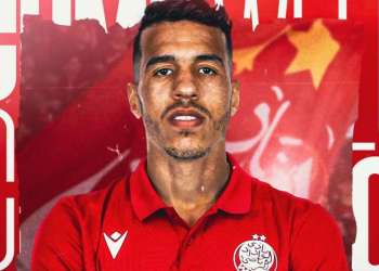 الوداد الرياضي يجدد عقد قائده جمال حركاس حتى 2026
