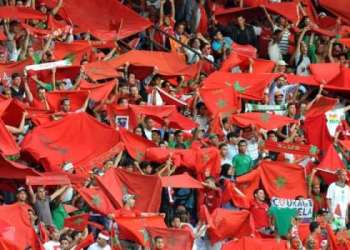 الإشاعة والاستثمار في وهم الجماهير: حينما تصبح الشائعات خبزًا يوميًا في الكرة المغربية