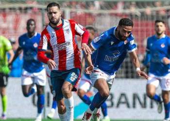 المغرب التطواني يُقصي الوداد من كأس العرش ويعبر إلى ربع النهائي