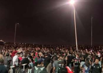 جدل حول حضور جماهير الجيش الملكي في مباراة بيراميدز بدوري الأبطال