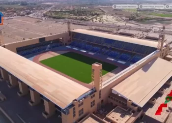 مراكش تُعيد فتح أبواب ملعبها الكبير بمباراة قمة في كأس العرش