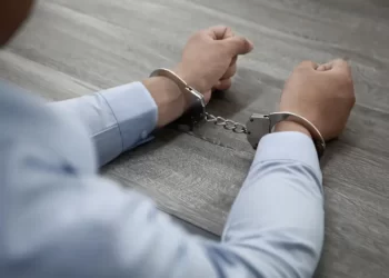 “اللذة فالعظم”.. عبارة تُشعل نار التحقيق في فاس وأستاذ متورط بتهمة التحرش..