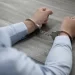 “اللذة فالعظم”.. عبارة تُشعل نار التحقيق في فاس وأستاذ متورط بتهمة التحرش..