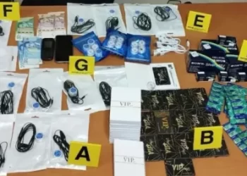 شبكة غش في امتحانات الباكالوريا تُفكك بأكادير.. بين التلميذ والأستاذ ووسائل التكنولوجيا