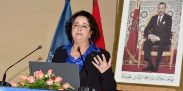 النساء في الإعلام المغربي.. حضور خافت في “صناعة الخبر” رغم شعارات المناصفة