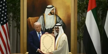 ترامب يختتم جولة خليجية بـ”حصاد تريليوني” واتفاقات استراتيجية تشمل سوريا وإيران والذكاء الاصطناعي