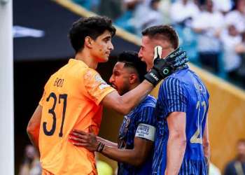 جماهير الهلال : “بونو لدينا، لا خوف علينا”