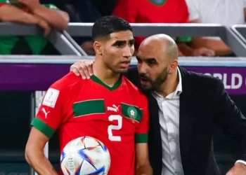 وليد الركراكي: حكيمي يستحق الكرة الذهبية وأفريقيا تنتظر إنصافه