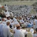 حجاج بيت الله الحرام يتوافدون على عرفات لأداء الركن الأعظم في يوم الوقفة الكبرى