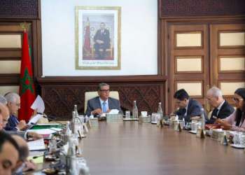 مجلس الحكومة ينعقد الخميس برئاسة عزيز أخنوش ويتناول قضايا الصحافة والتمويلات الصغيرة