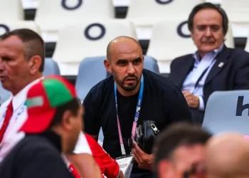 الركراكي يُهاجم الإعلام المغربي: “الإنصاف غائب.. والمنتخب لا يُقاس بلحظة عثرة”