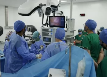 إنجاز طبي غير مسبوق في المغرب.. أول جراحة باطنية بالروبوت “دافينشي”