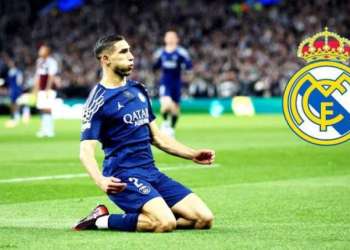  أشرف حكيمي بعد سحق ريال مدريد: “نلعب كعائلة وكل شيء يبدو سهلاً”