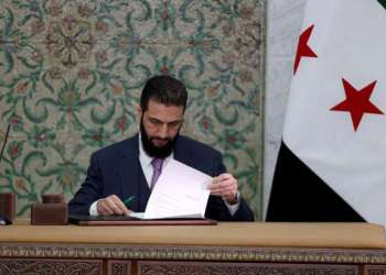 أكراد سوريا يعتبرون آلية اختيار البرلمان الانتقالي غير ديموقراطية