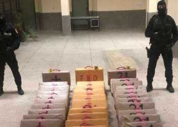 سيدي إيفني.. إجهاض محاولة للتهريب الدولي للمخدرات وتنظيم الهجرة السرية