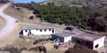 الحكومة تطلق دراسة ميدانية لتحديد المناطق النائية المستفيدة من منحة 5 آلاف درهم لرجال التعليم