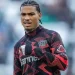أمين عدلي يرحل عن ليفركوزن ويوقع لبورنموث حتى 2028