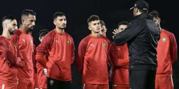 أجواء إيجابية وانضباط في معسكر المنتخب المغربي المحلي قبل مواجهة زامبيا