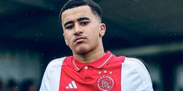 عبد الله وزّان.. حلم مدريد يتلاشى وبوابة “أياكس أرينا” تُفتح على مصراعيها