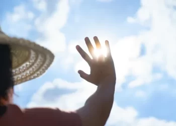 طقس اليوم.. أجواء حارة جدا بهذه المناطق