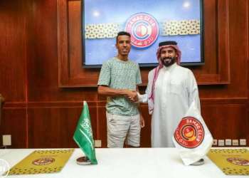 ضمك السعودي يضم المدافع المغربي جمال حركاس لتعزيز خط الدفاع