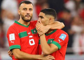 رومان سايس يشيد بحكيمي ويُدرجه في تشكيلته المثالية: “مرشح فوق العادة للكرة الذهبية”