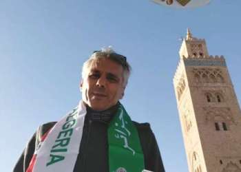 نكاز بعد ترحيله من المغرب.. سهام النقد تتجه إلى وزير خارجية الجزائر