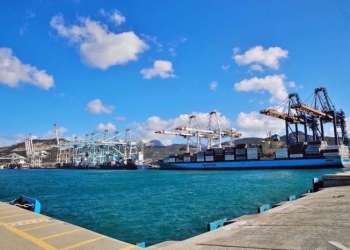 ميناء طنجة المتوسط يتفوق على الجزيرة الخضراء