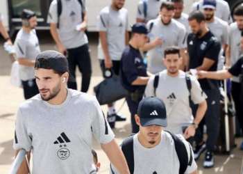 المنتخب الجزائري يحط الرحال بالدار البيضاء استعدادا لمواجهة غينيا