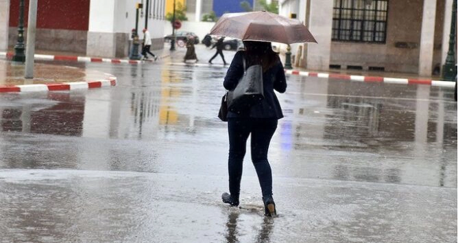 المديرية العامة للأرصاد تحذر من اضطرابات جوية قوية بعدد من الأقاليم المغربية