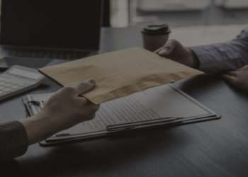 إعفاء نائب وكيل عام بفاس بعد اتهامه بالارتشاء