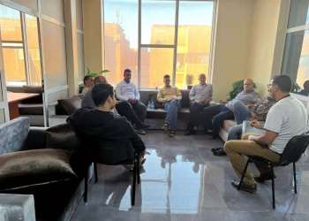 فرع الفيدرالية المغربية لناشري الصحف بالعيون الساقية الحمراء يؤكد تمسكه بالتنظيم الذاتي للمهنة